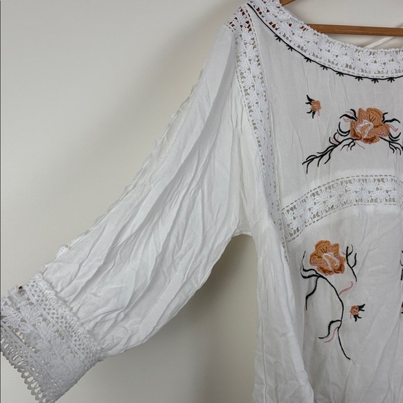 POL Women’s Large White Tunic Blouse Orange Floral Embroidery Spring Boho Flowy - Picture 2 of 7